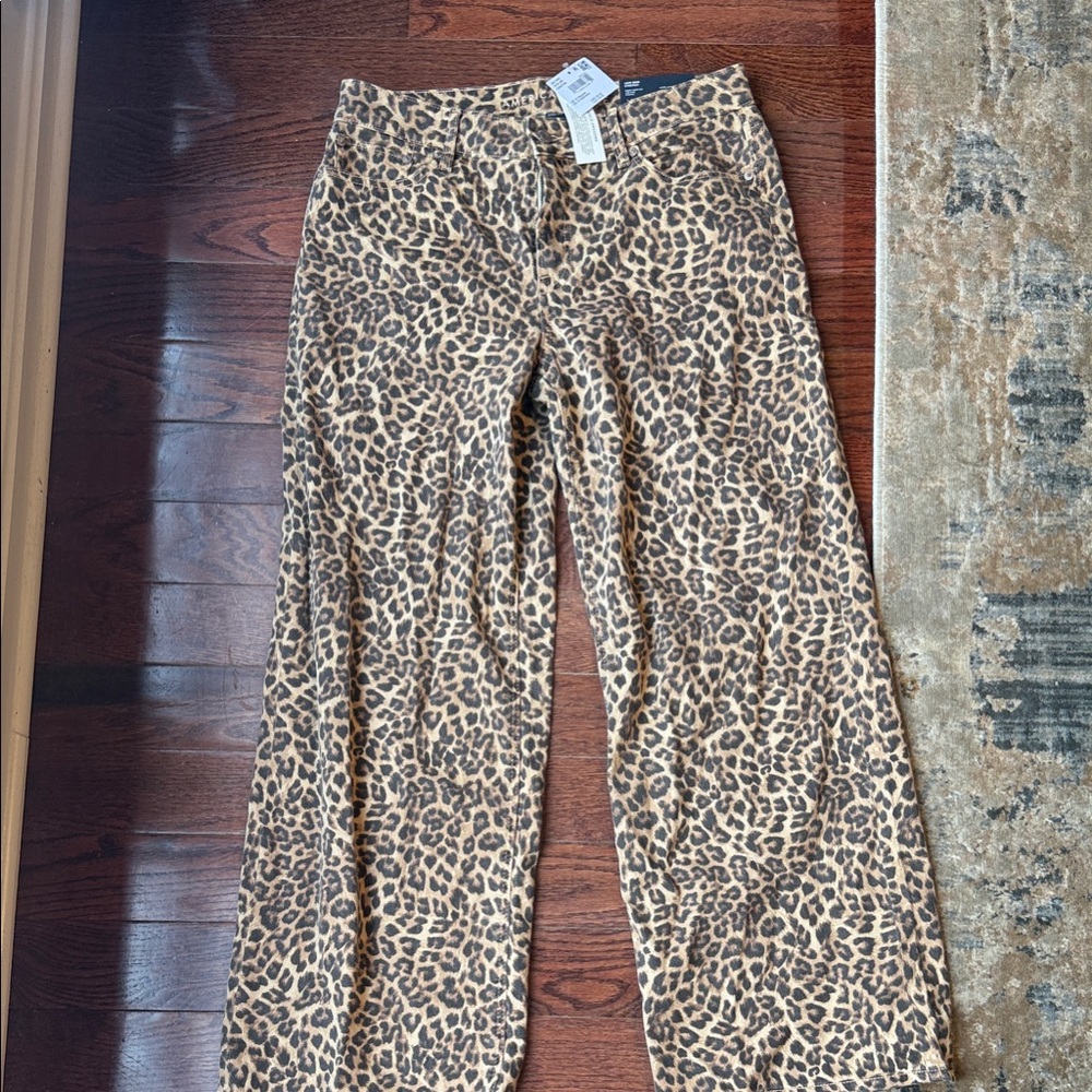 American Eagle Wide-Leg Leopard Print Pants size 10. tags removed & washed once